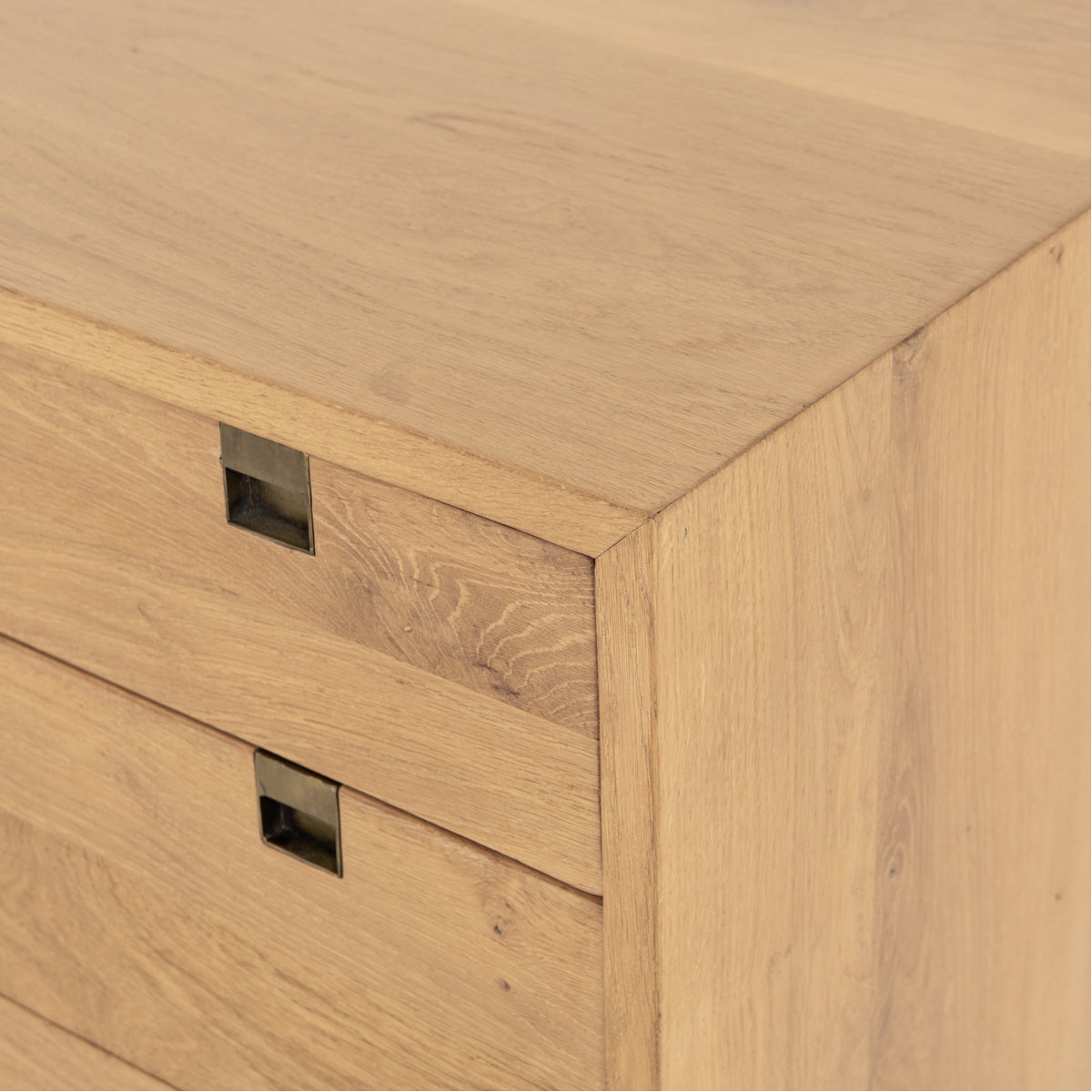 Four Hands Bennett Carlisle 6-Drawer Dresser - Natural Oak