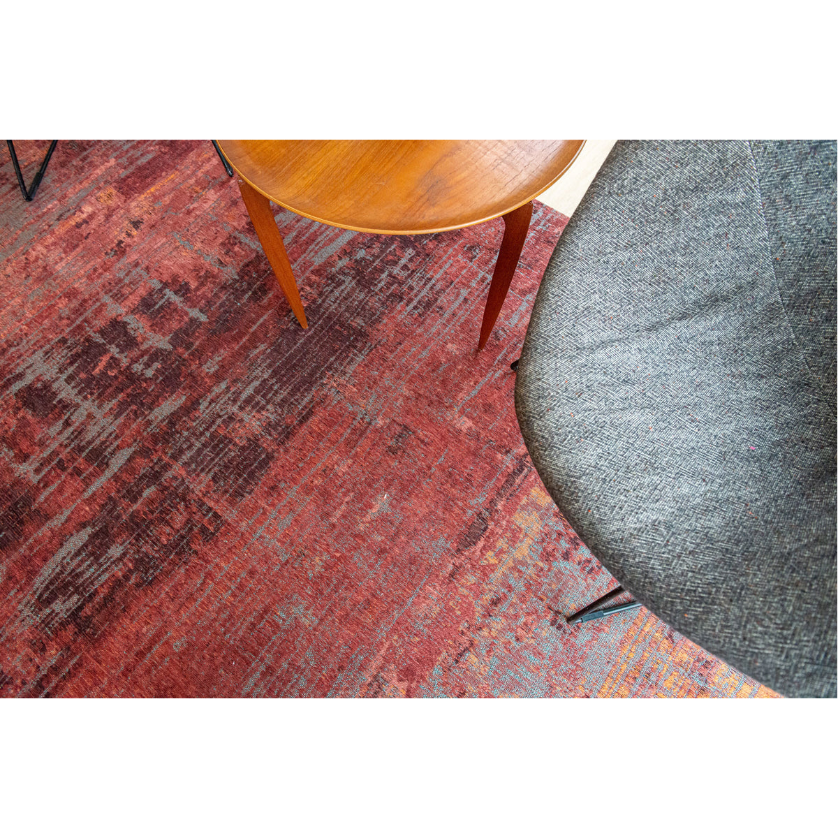 Louis de Poortere Atlantic Streaks 9125 Nassau Red Rug