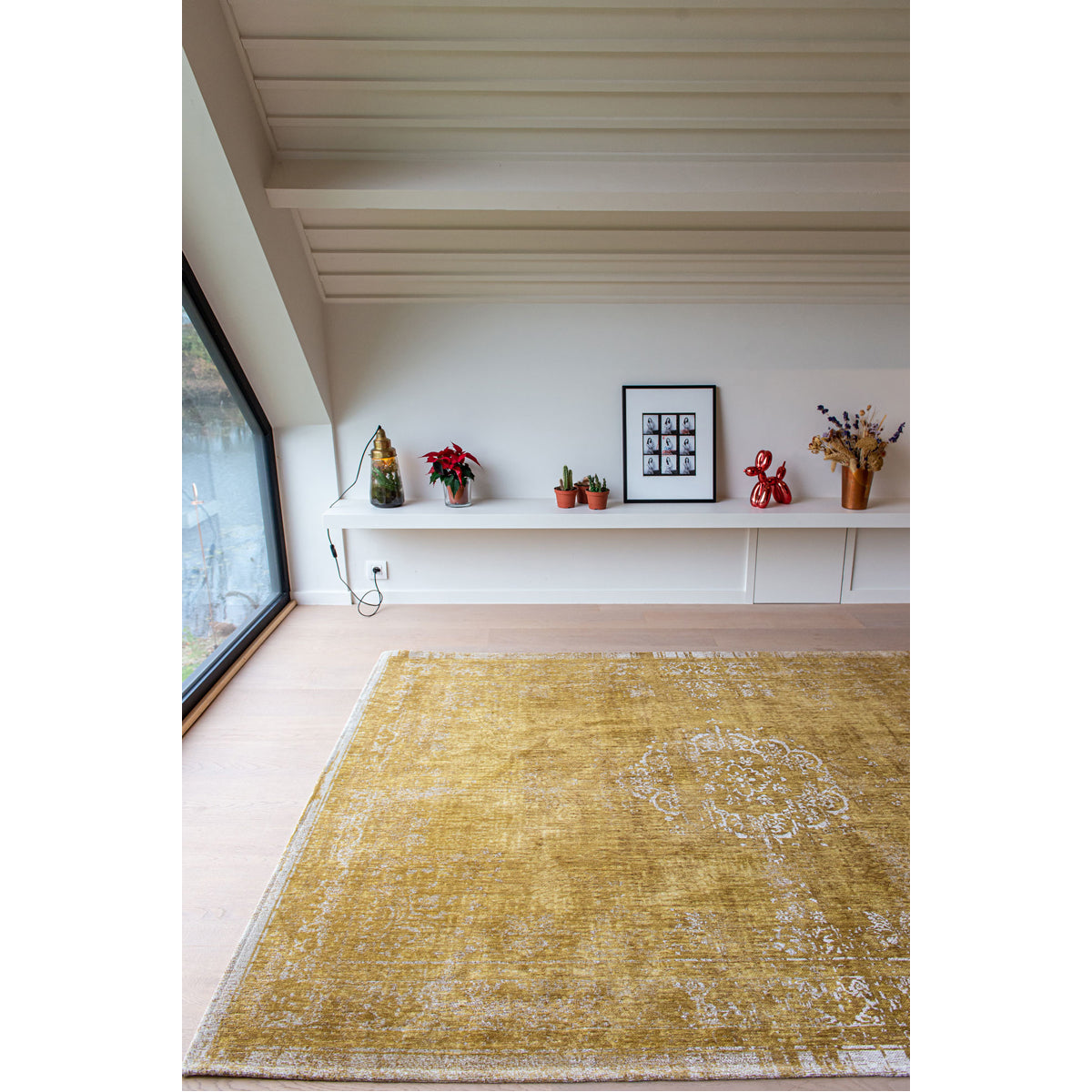 Louis de Poortere Fading World Medallion 9145 Spring Moss Rug