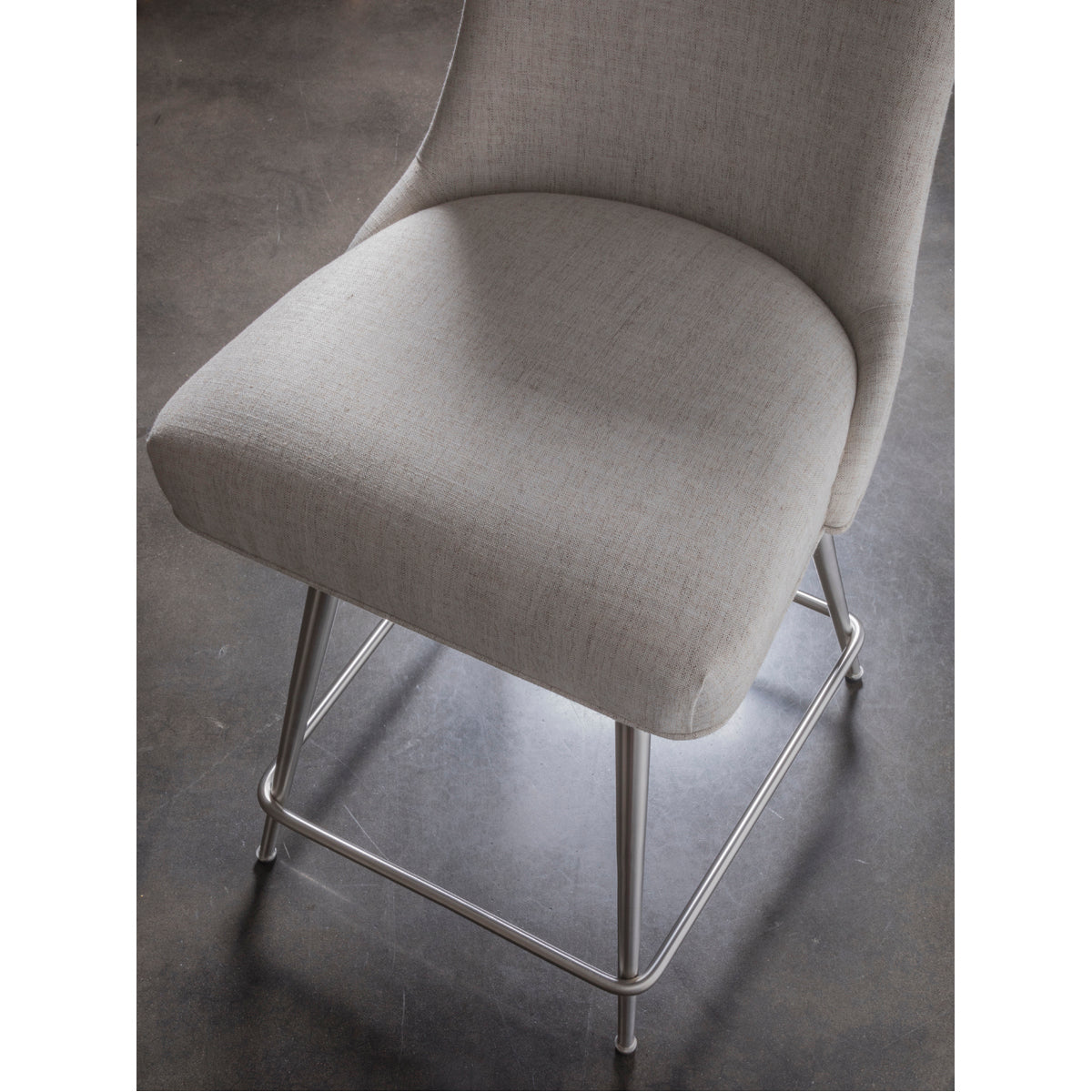 Artistica Home Signature Designs Dinah Swivel Bar Stool 2281-896-01