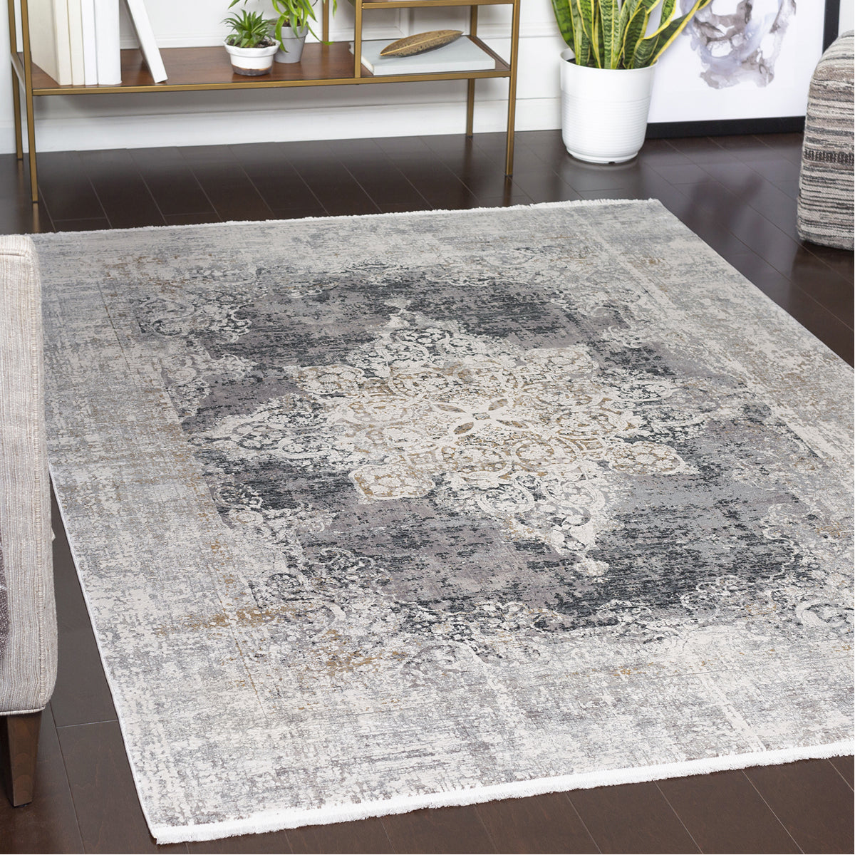 Uttermost Poneto Traditional Machine Woven Rug