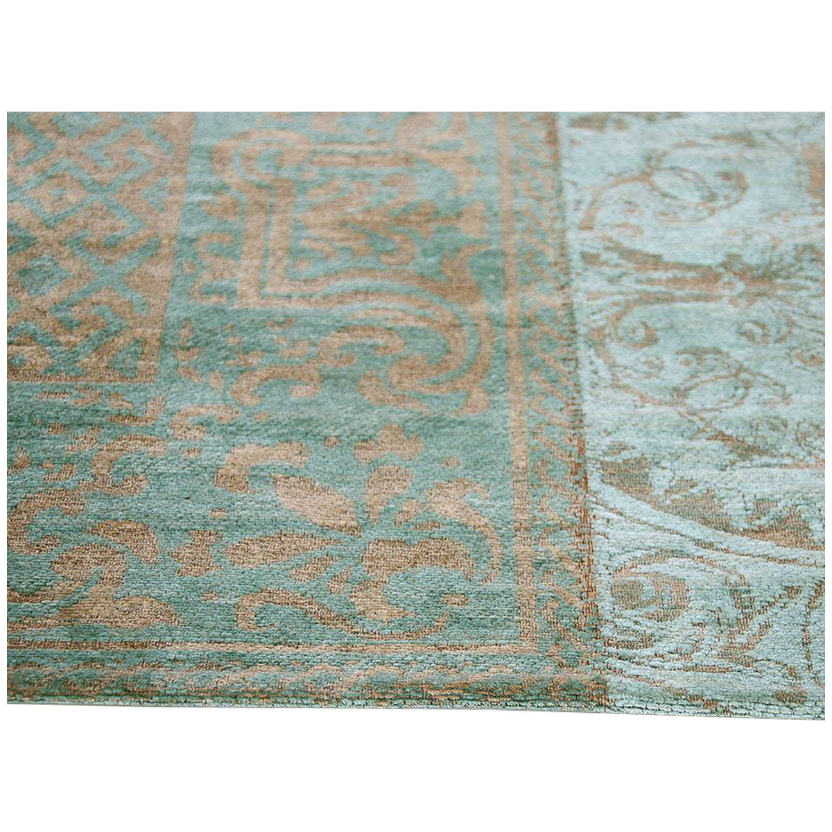 Louis de Poortere Vintage Patchwork 8006 Sea Blue Rug, 7&#39;6&quot; x 10&#39;10&quot;