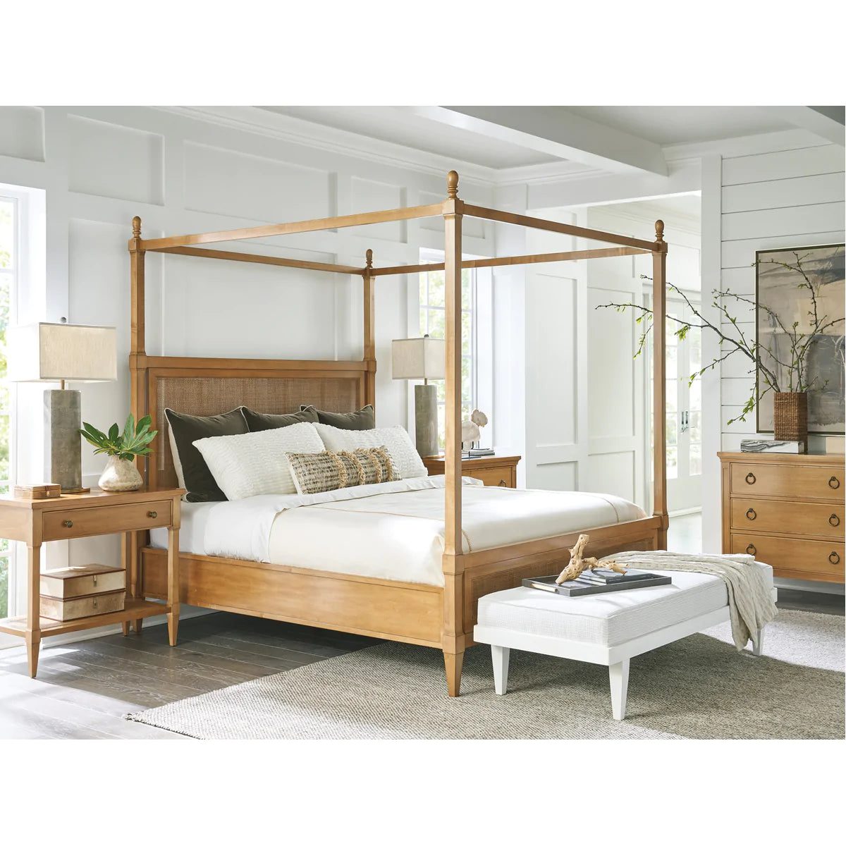 Lexington Barclay Butera Laguna Strand Poster Bed - King