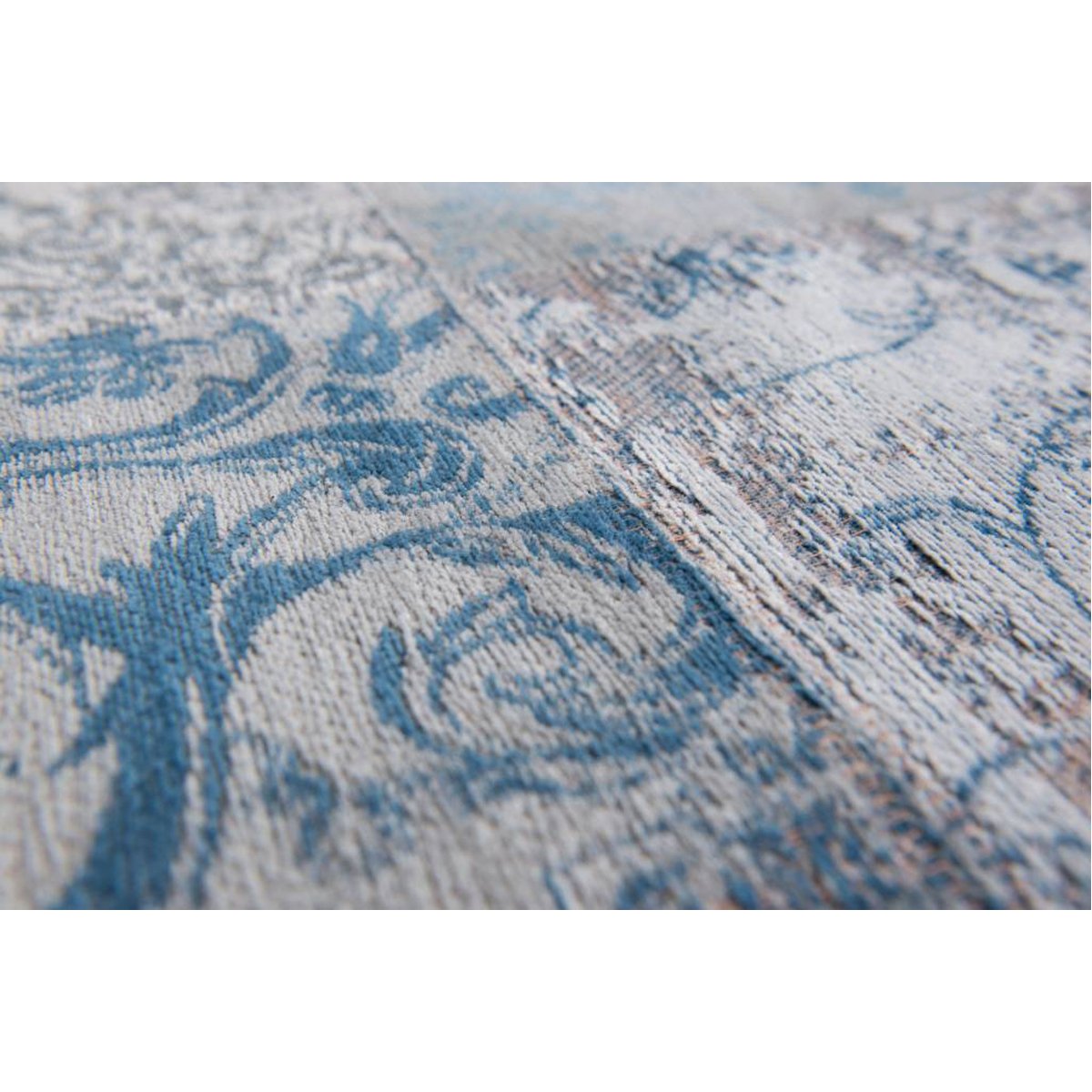 Louis de Poortere Vintage Multi 8981 Bruges Blue Rug