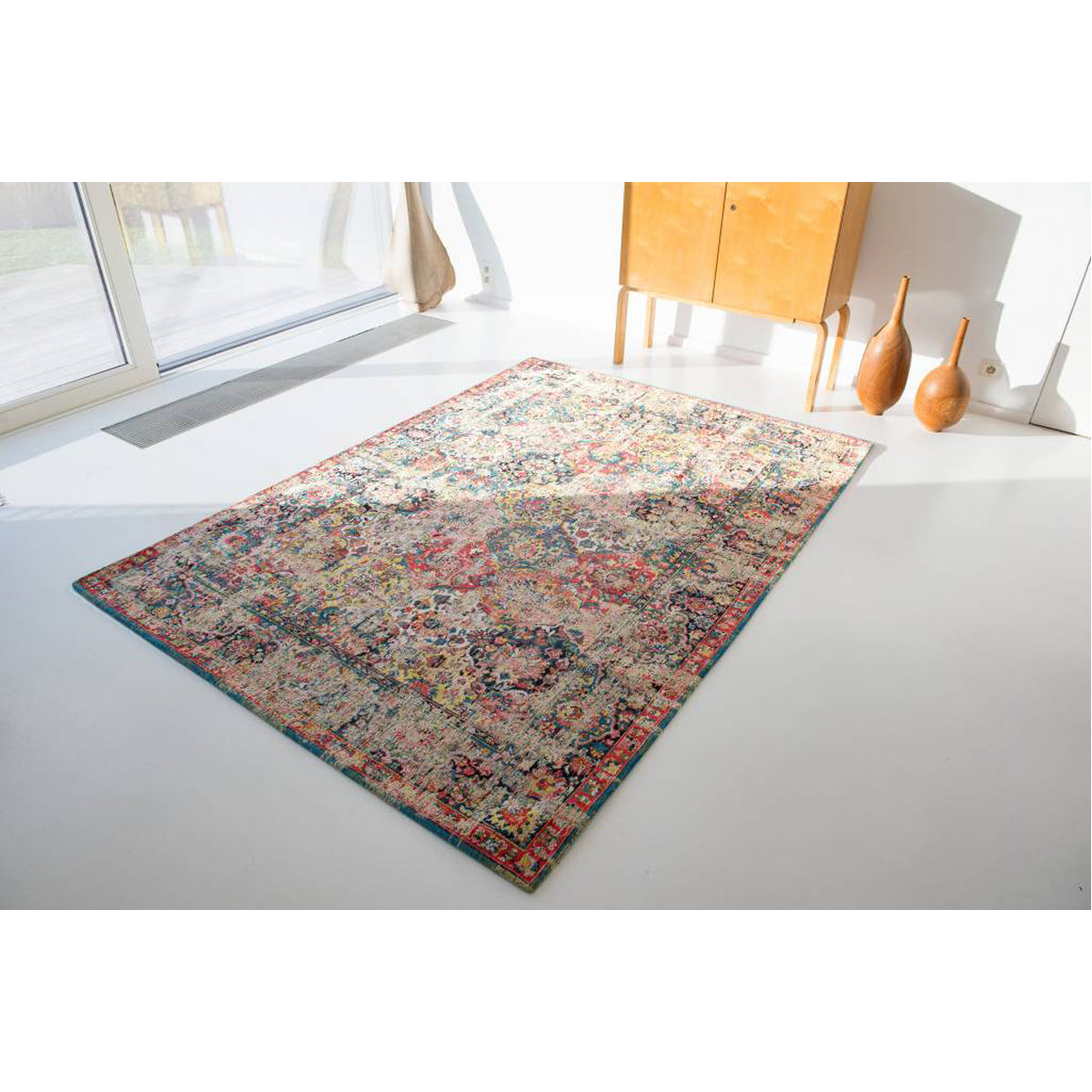 Louis de Poortere Antiquarian Antique Bakhtiari 8712 Rug, 9&#39;6&quot;x12&#39;10&quot;