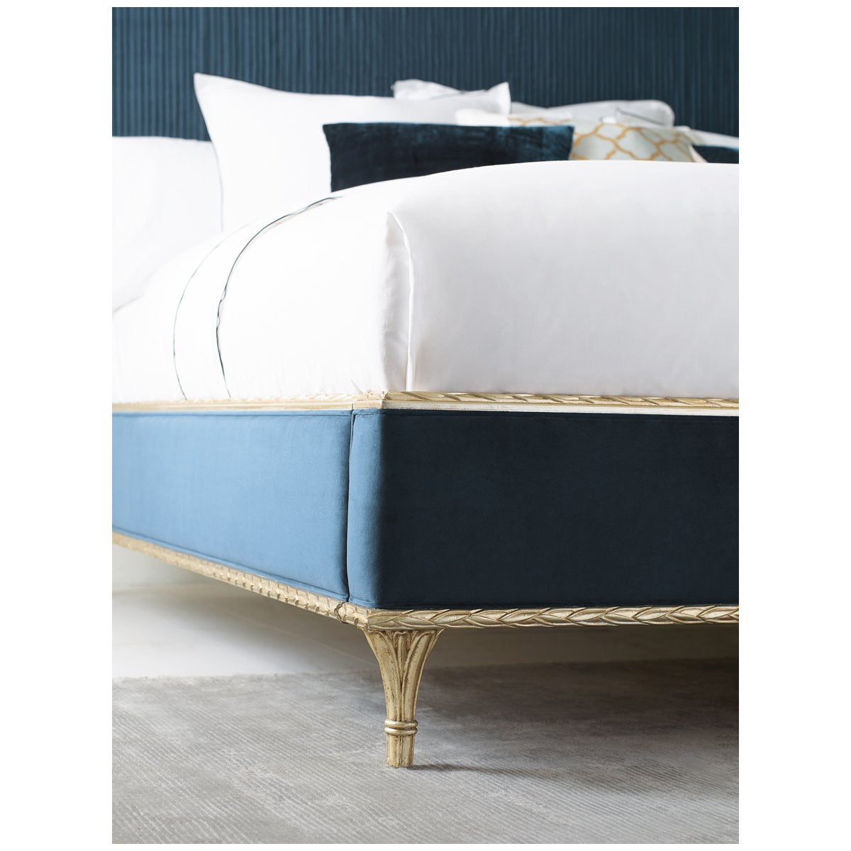 Caracole Fontainebleau Platform Bed