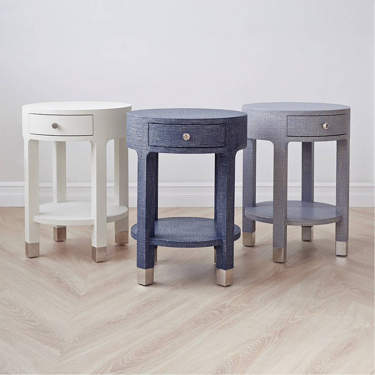 Villa &amp; House Dakota 1-Drawer Round Side Table