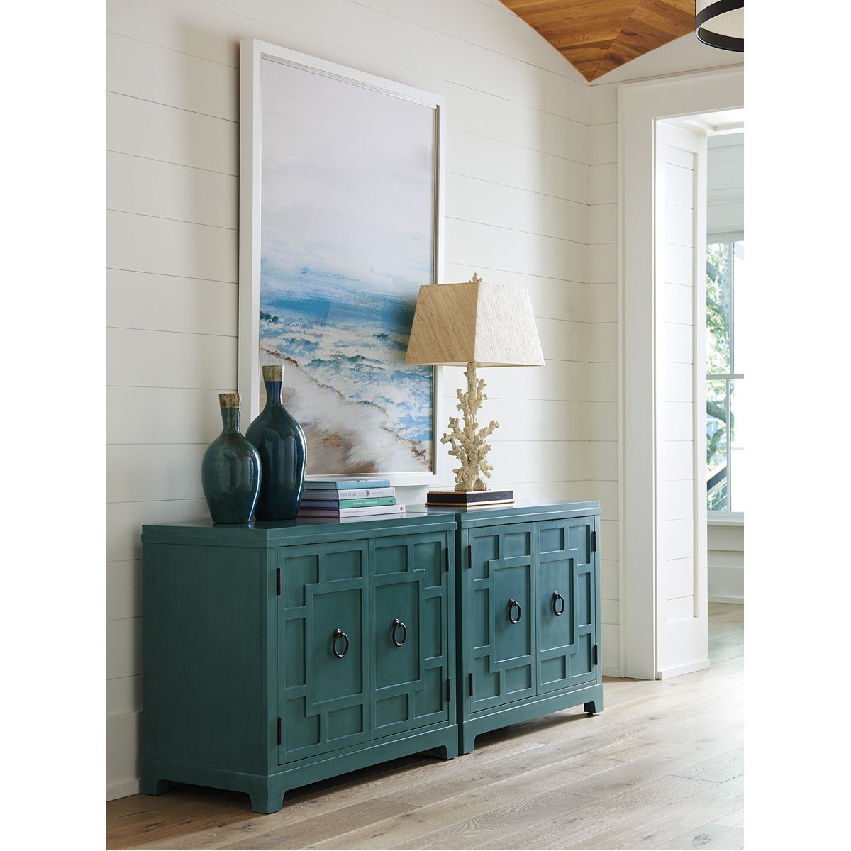 Lexington Barclay Butera Newport Collins Bachelor&#39;s Chest