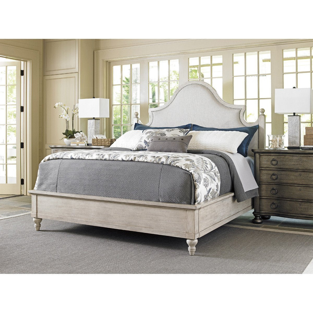 Lexington Oyster Bay Sandy Ridge Bachelor&#39;s Pelican Gray Chest