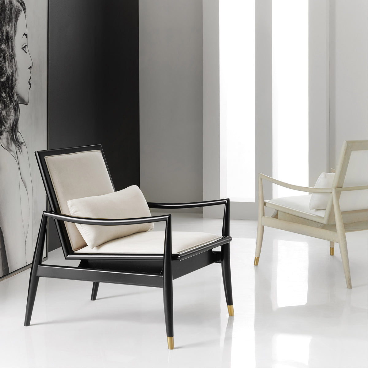 Modern History Brachisto Chair