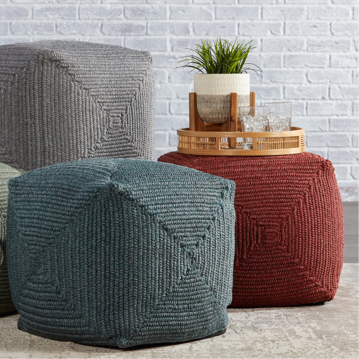 Jaipur Montauk Bridgehampton Solid Red MOT06 Cube Pouf