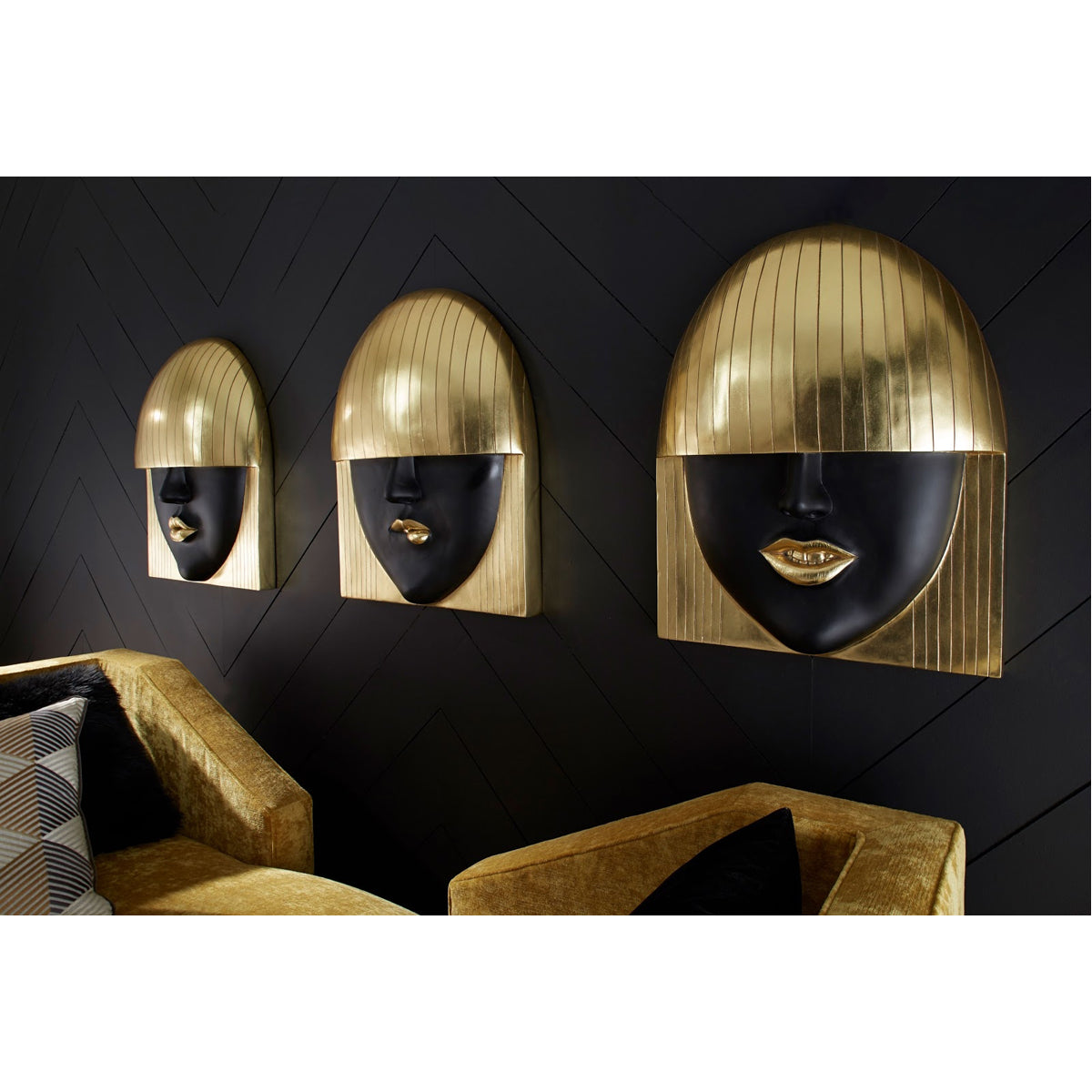 Phillips Collection Fashion Faces Pout Black and Gold Wall Art