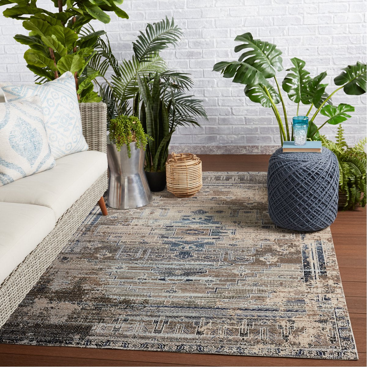 Jaipur Polaris Cicero Medallion Tribal Taupe Blue POL41 Rug