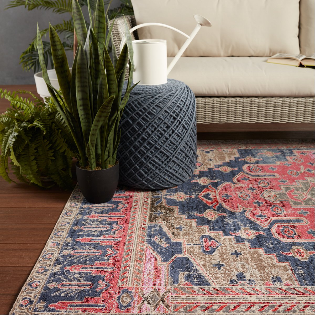 Jaipur Polaris Cicero Medallion Tribal Pink Blue POL44 Rug