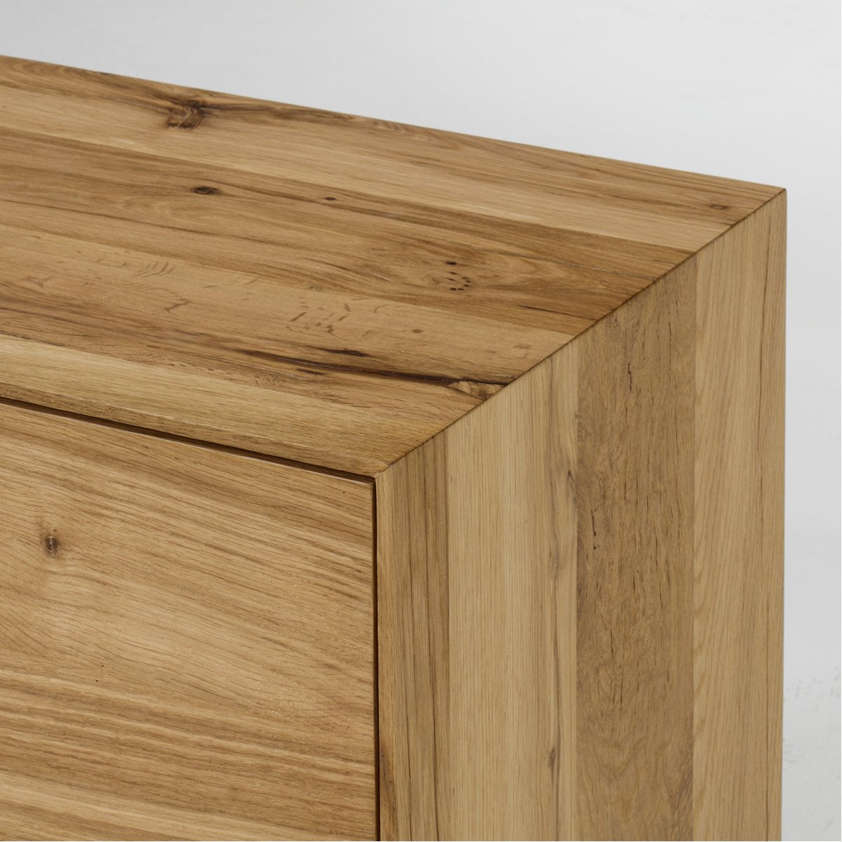 Thomas Bina Sands 2-Drawer Nightstand - Natural Oak