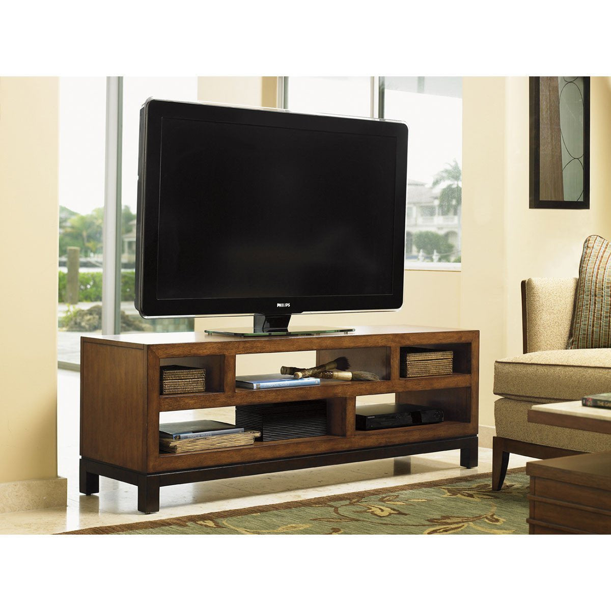 Tommy Bahama Ocean Club Pacifica Entertainment Console 536-909